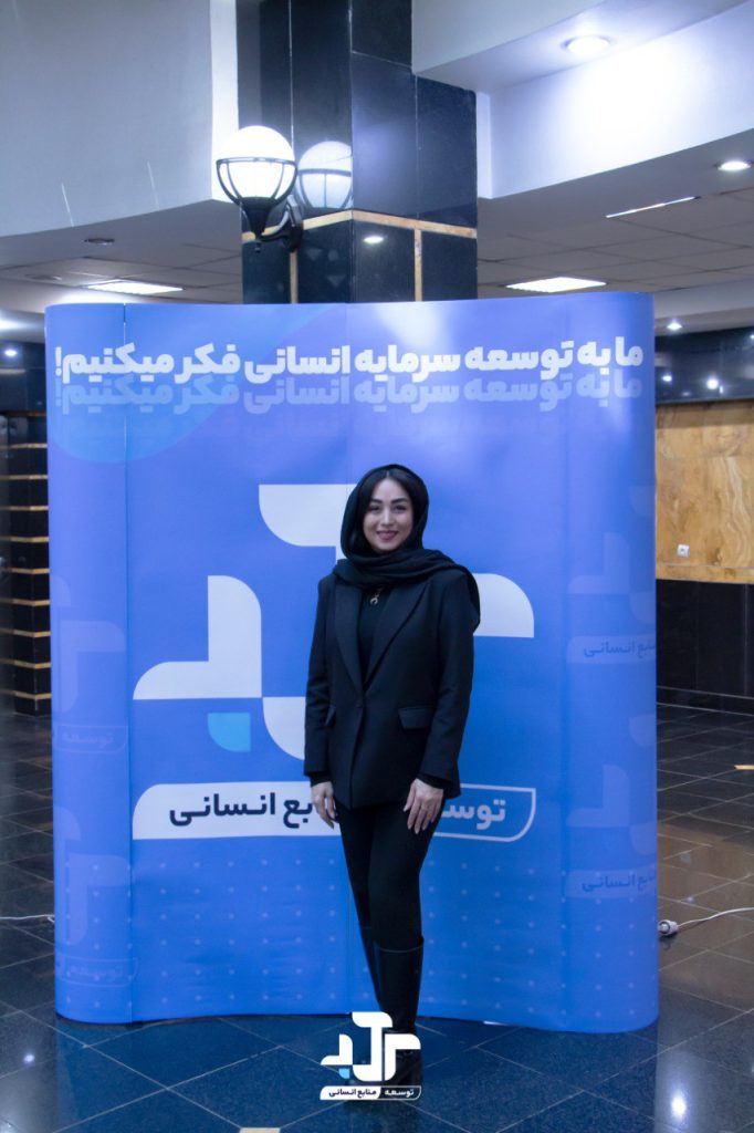 photo_5918269500447376144_y