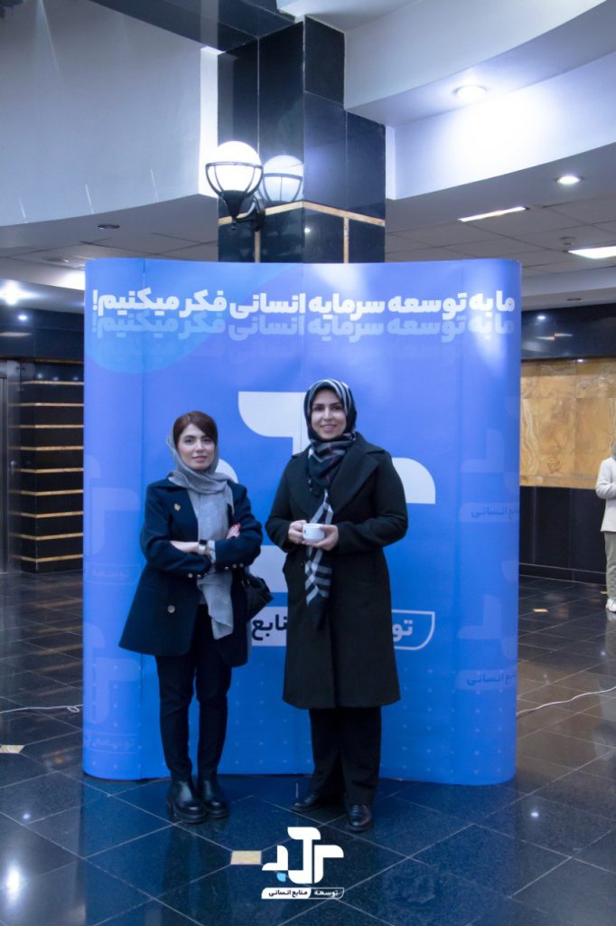 photo_5918269500447376145_y